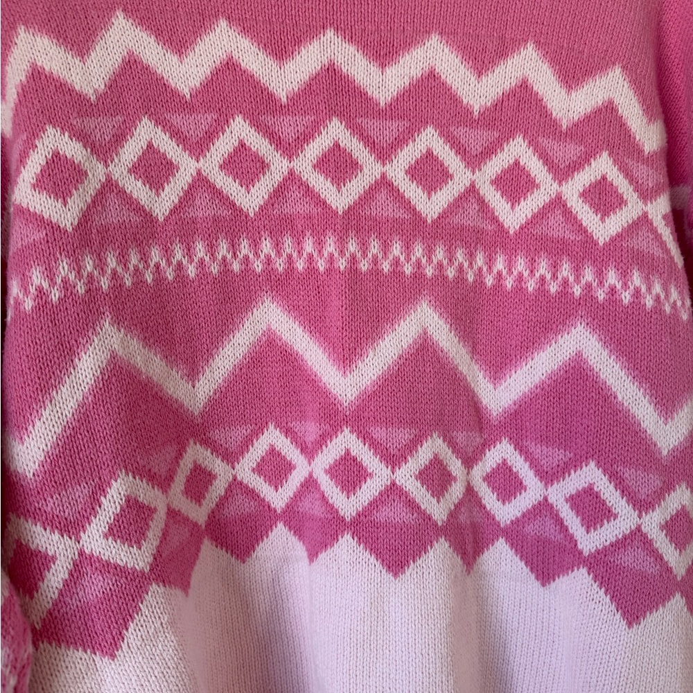 Small Le Lis Pink Sweater - Picture 9 of 10
